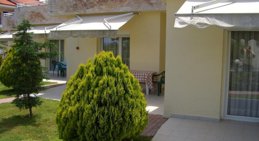 Apartments Monika Kriopigi Exterior foto