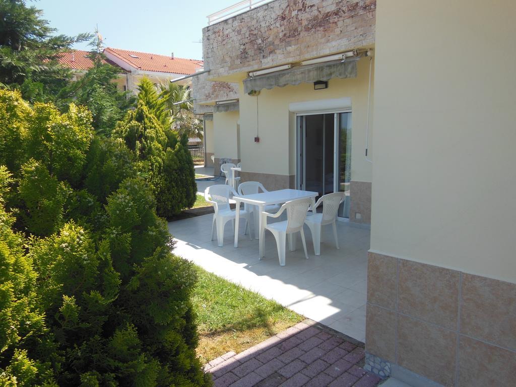 Apartments Monika Kriopigi Exterior foto