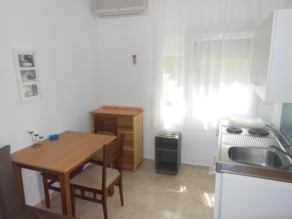Apartments Monika Kriopigi Exterior foto