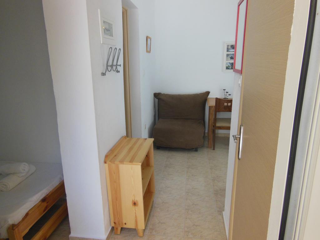 Apartments Monika Kriopigi Exterior foto